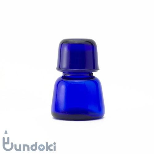 日本製のガラス瓶・有帽薬瓶 (緑)