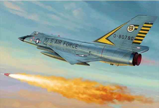 1/72 アメリカ空軍 F-106Aデルタダート/トランペッター01682/