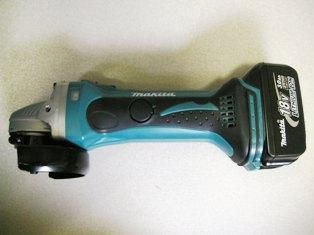 100内径マキタ[makita] 18V 100mm GA402DZ（本体のみ) - 工具