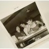 オールドフォト ビンテージフォト・1959年1月「パーティーを楽しむ3人の女性たち」