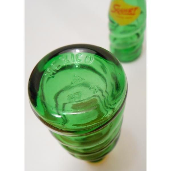 ファイヤーキング　ソルトアンドペッパー Squirt・グリーンボトル・炭酸飲料・ソルト＆ペッパーシェイカー