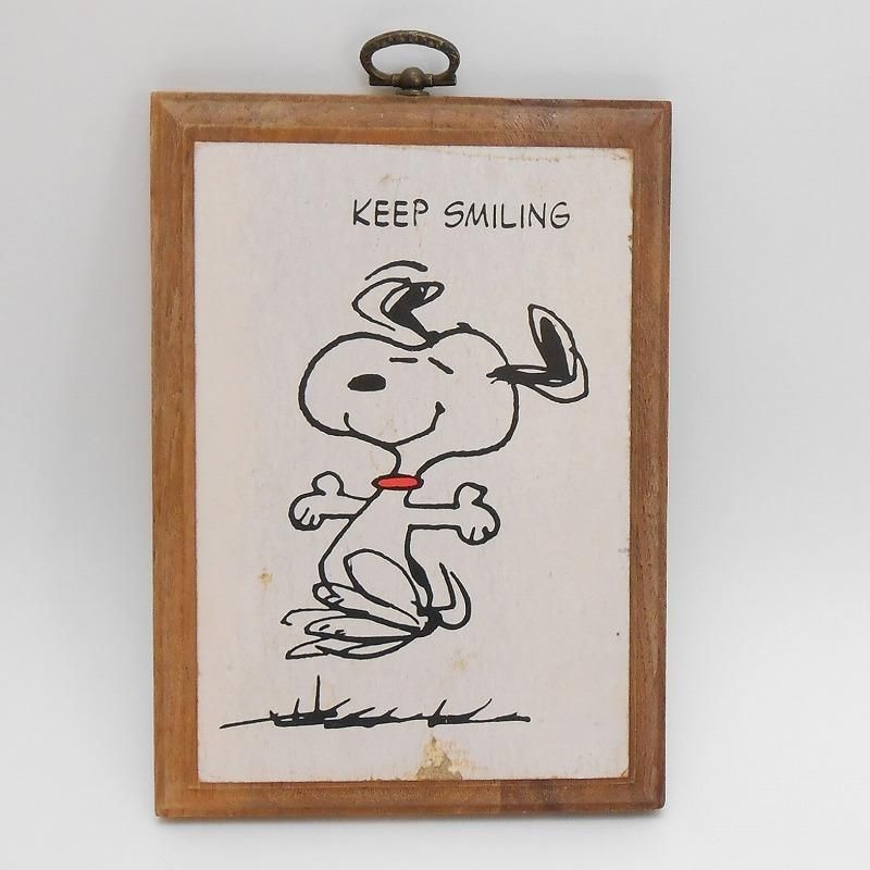 ヴィンテージ・スヌーピー・Keep Smiling・木製壁掛け