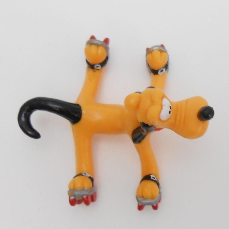 ヴィンテージトイ・ローラースケートプルート・PVCフィギュア