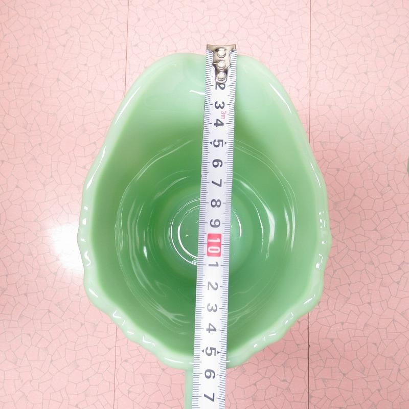 MOSER モーゼル　美しいガラス製ピッチャー 緑　金彩 MOSER モーゼル 美しいガラス製ピッチャー 緑 金彩 MOSER