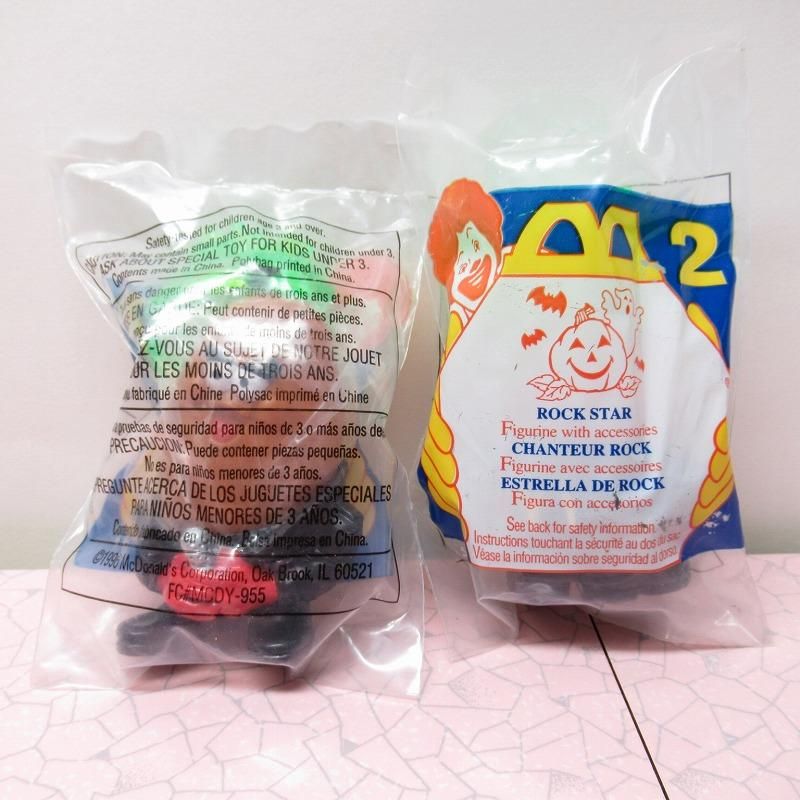 マクドナルド ミールトイ ハロウィン ナゲットバディ ロックスター