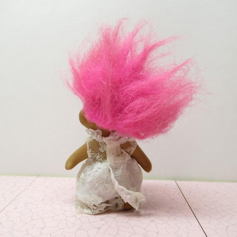 しろ 人形と両手 Amazon.co.jp: リヤドロ LLADRÓ 人形 幸せの瞬間 01006858