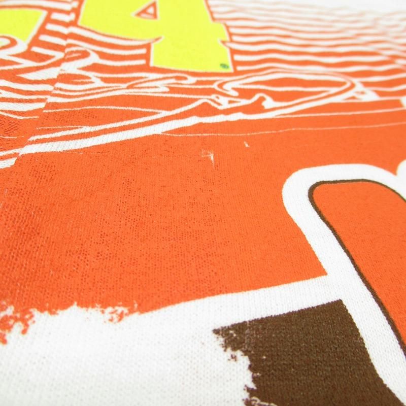 HOOTERS フーターズ & NASCAR 正規品 コラボ全面プリントTシャツ