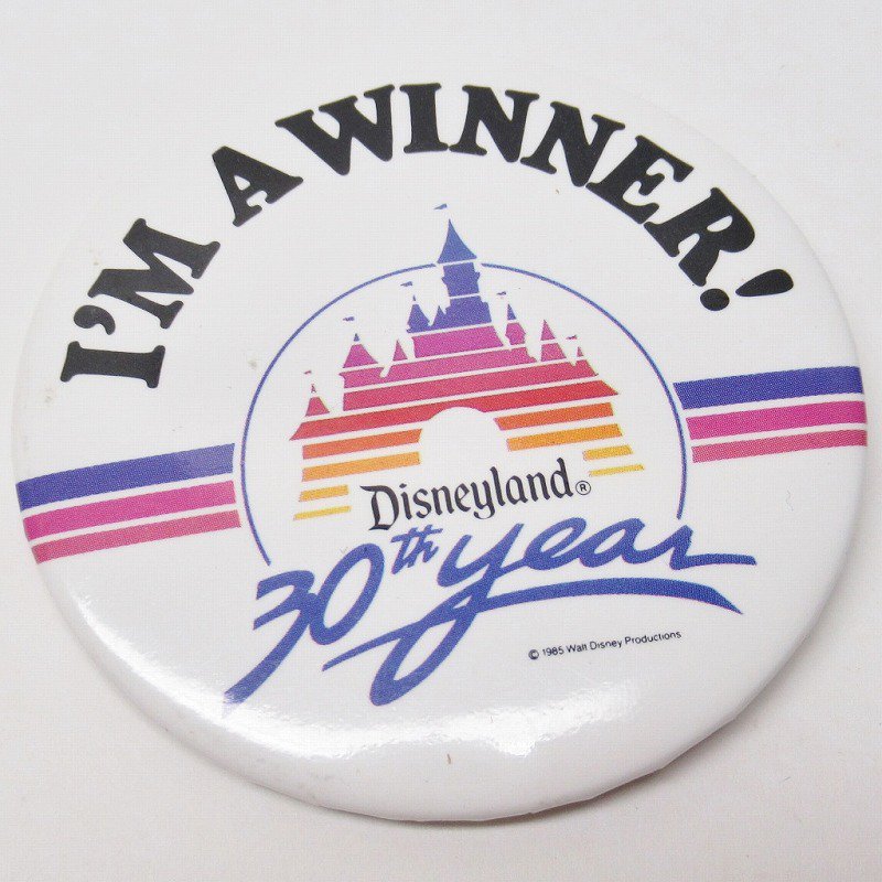 ディズニー 1985年 缶バッチ ディズニーランド 30周年記念 Winner