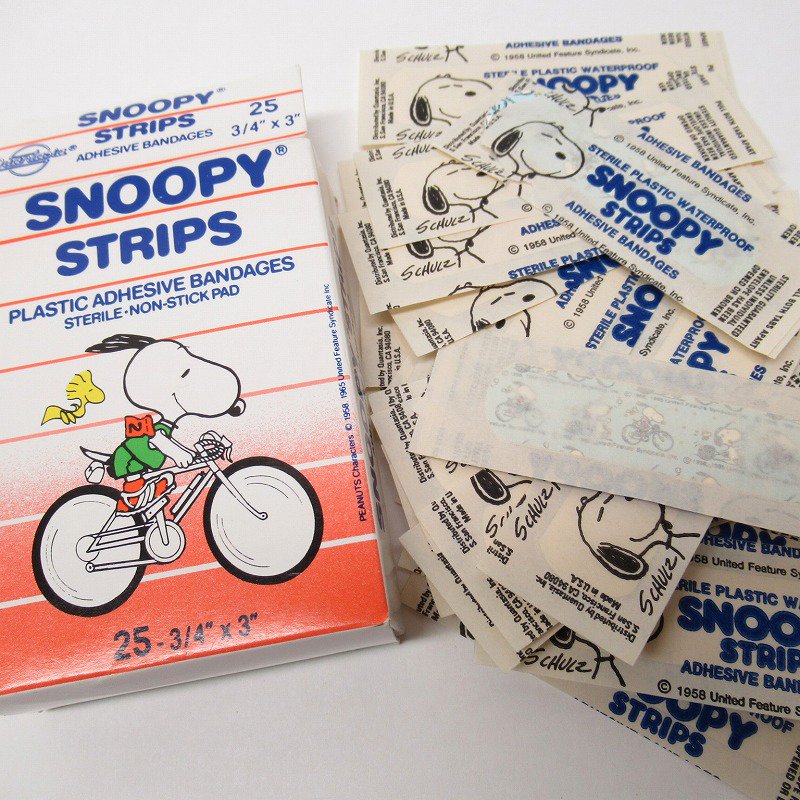 スヌーピー 薄水色スポーツ柄バンドエイド 自転車紙ボックス付き 30枚セット