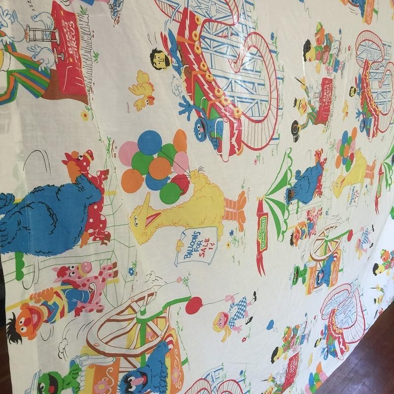 ヴィンテージシーツ セサミストリート カーニバル フラット