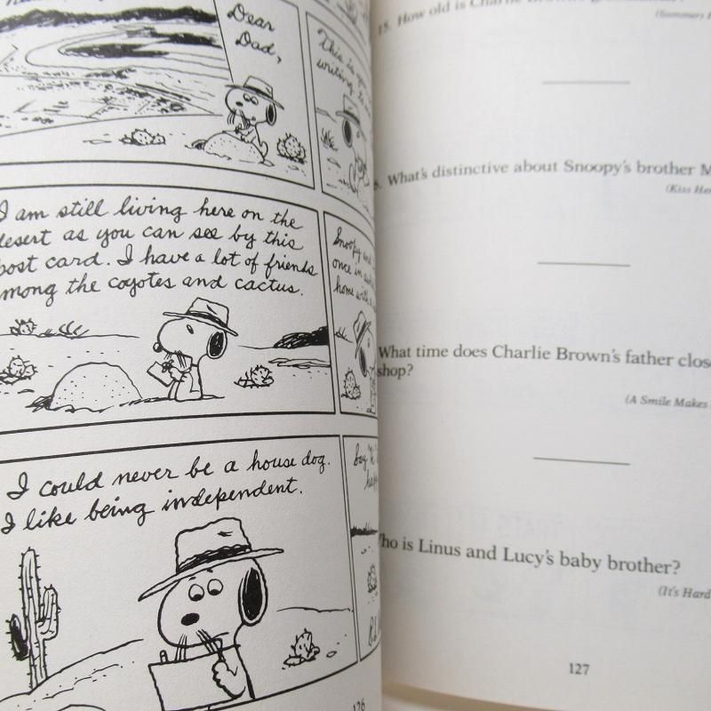 スヌーピーコミックブック The Peanuts Trivia Reference Book クイズブック スヌーピーコミックブック The Peanuts Trivia Reference Book クイズブック