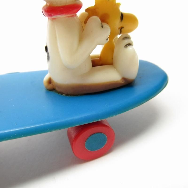 AVIVA　スヌーピー　SNOOPY　スケボー　チャーリーブラウン　ミニカー スヌーピー アビバ AVIVA社 スケートボード チャーリーブラウン