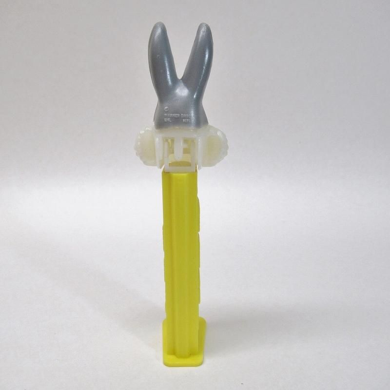 PEZ バックスバニー 1978年 ハンガリー 黄色ステム C