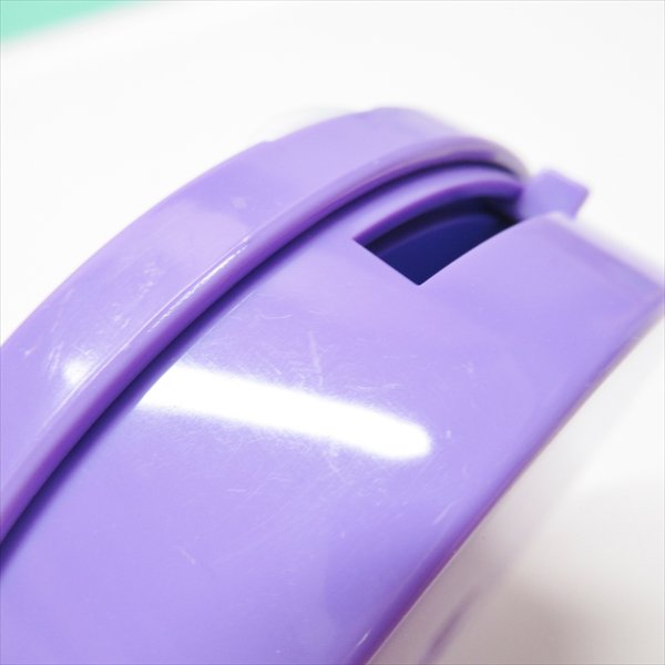 エムアンドエムズ M&M's 目がぐるぐる動くディスペンサー ベースカラー紫