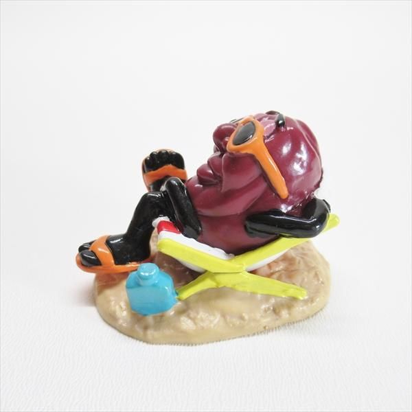 人気が高い In Boy カリフォルニアレーズン Beach C トイ フィギュア PVC Chair アメコミ
