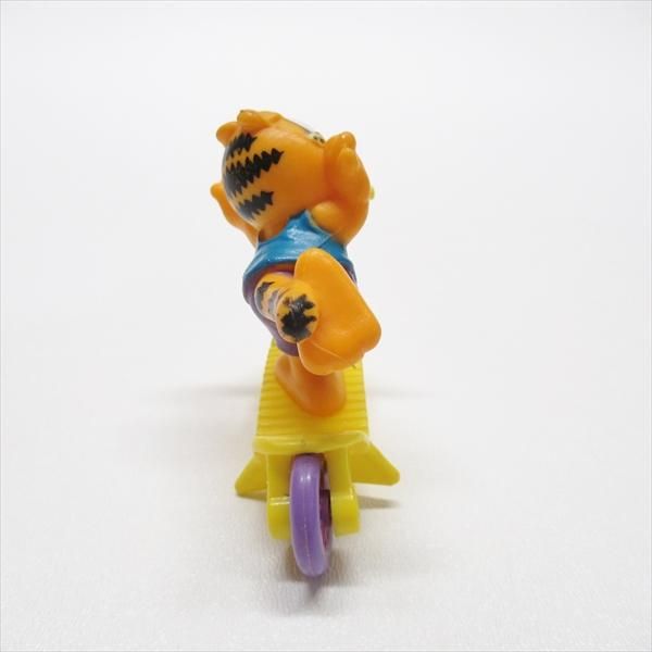 マクドナルド ガーフィールド ミールトイ キックボード