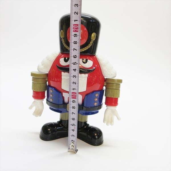 エムアンドエムズ M&Ms キャンディ ディスペンサー くるみ割り