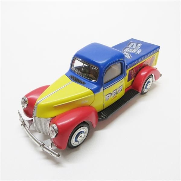 PEZ関連商品 1940年フォードダイキャストカー