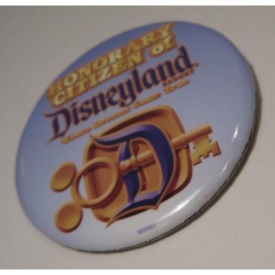 キャラクター ビンテージ・キャラクター缶バッチ「Honorary Citizen of Disneyland」【B】
